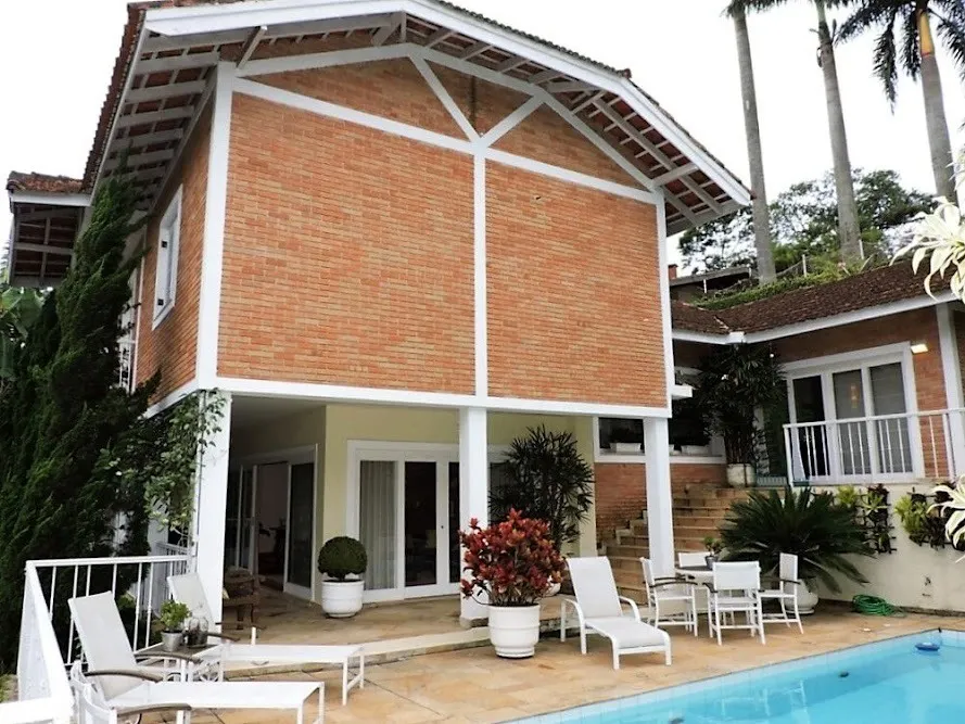 Casa à venda de 798 m² em Carapicuíba, SP, Brasil