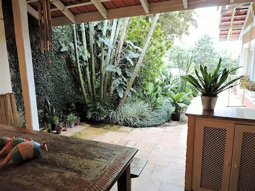Casa à venda de 798 m² em Carapicuíba, SP, Brasil