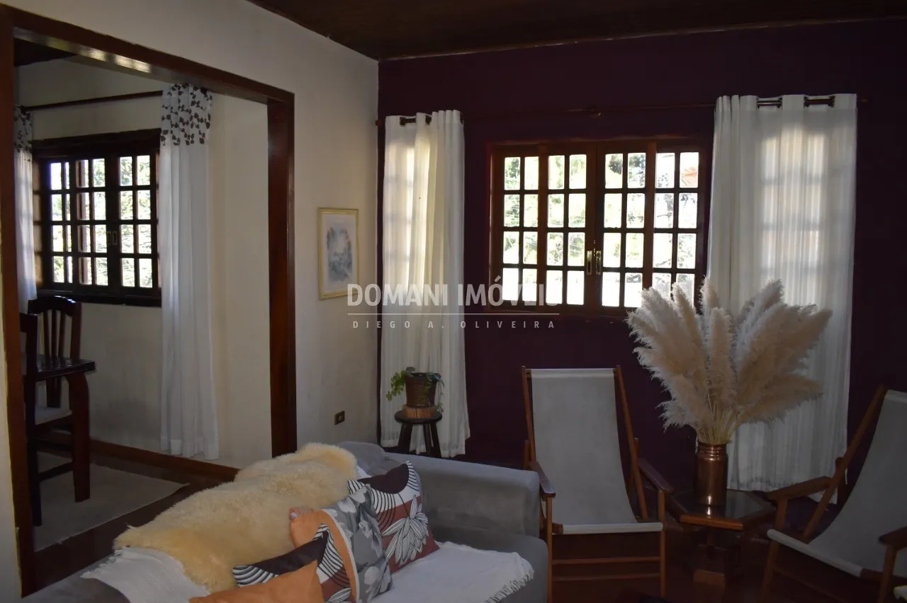 Casa à venda e para Alugar de 360 m² em Campos do Jordão, SP, Brasil