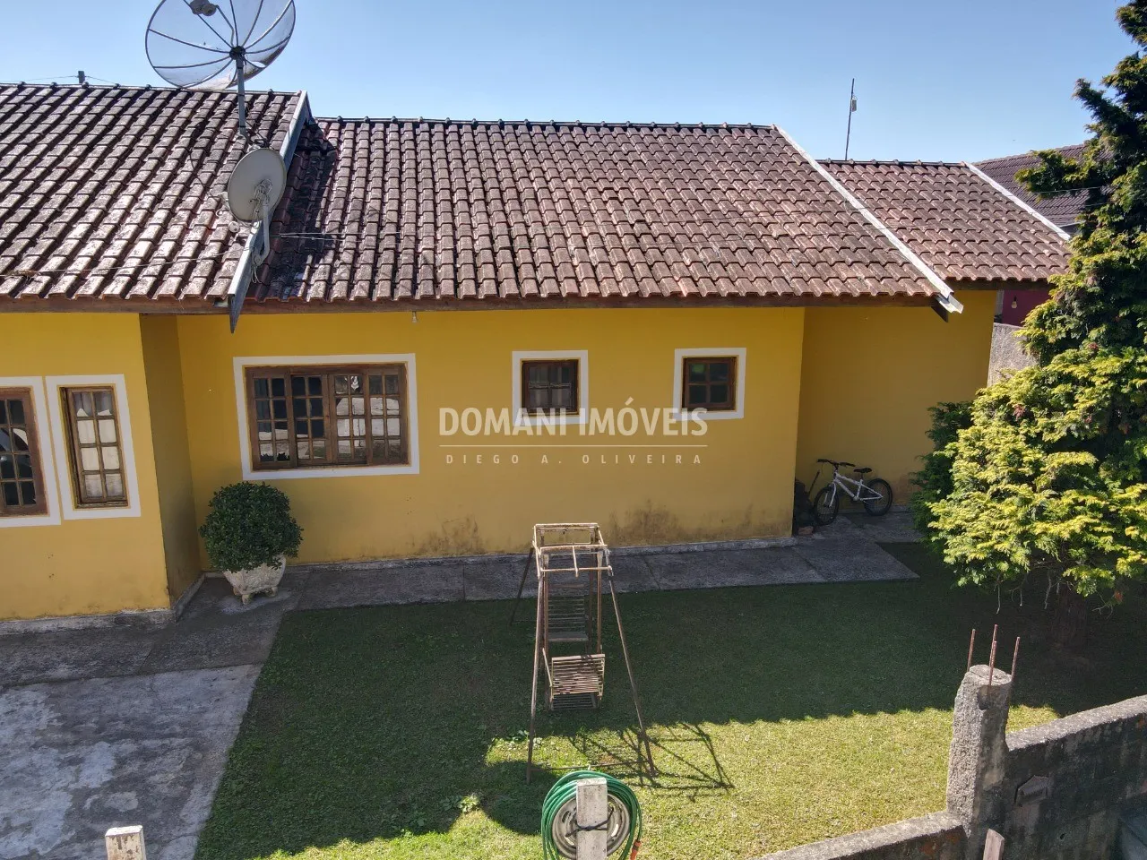 Casa à venda e para Alugar de 360 m² em Campos do Jordão, SP, Brasil