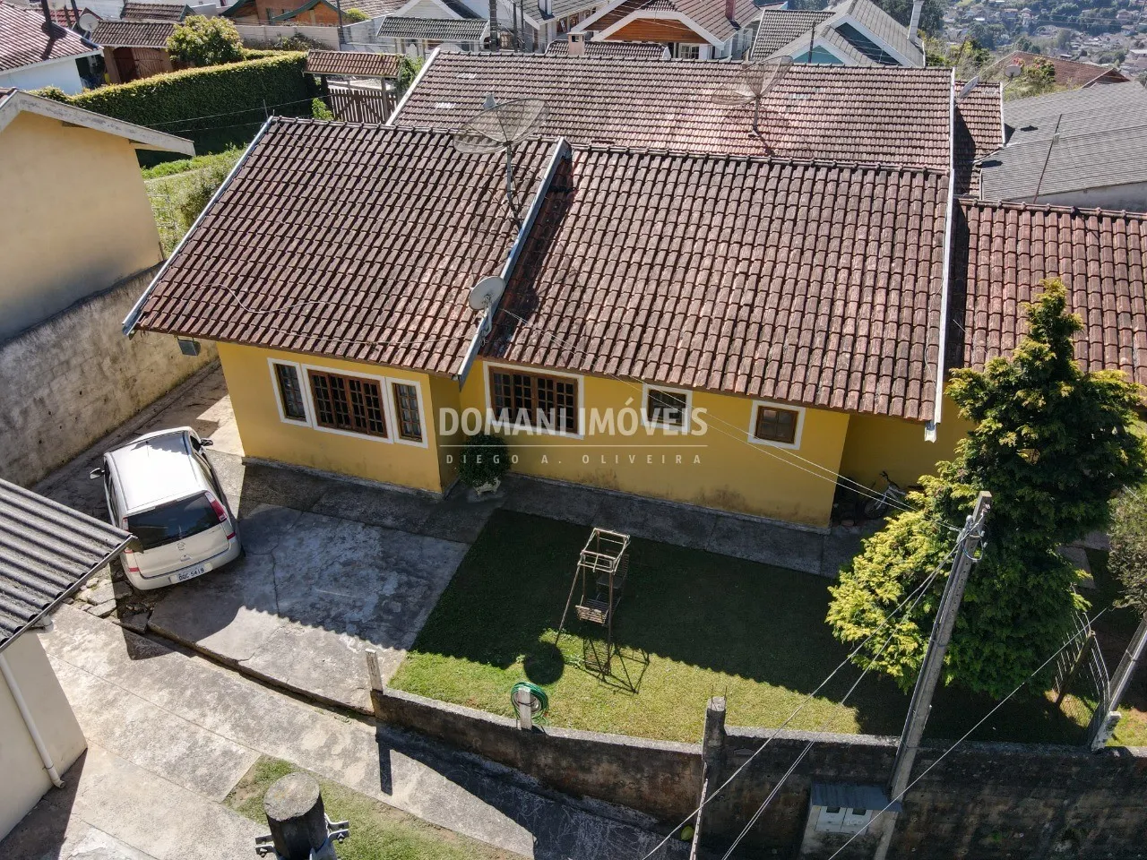 Casa à venda e para Alugar de 360 m² em Campos do Jordão, SP, Brasil