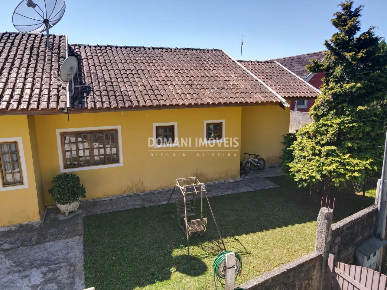 Casa à venda e para Alugar de 360 m² em Campos do Jordão, SP, Brasil