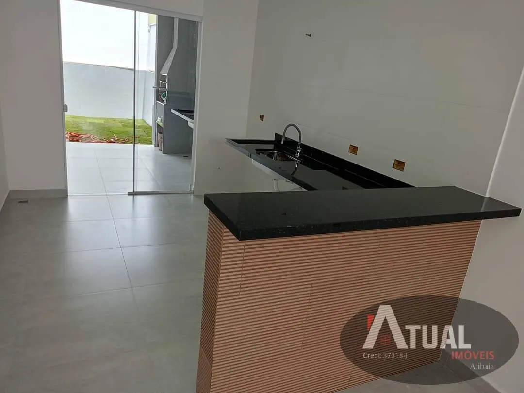 Casa à venda de 170 m² em Atibaia, SP, Brasil