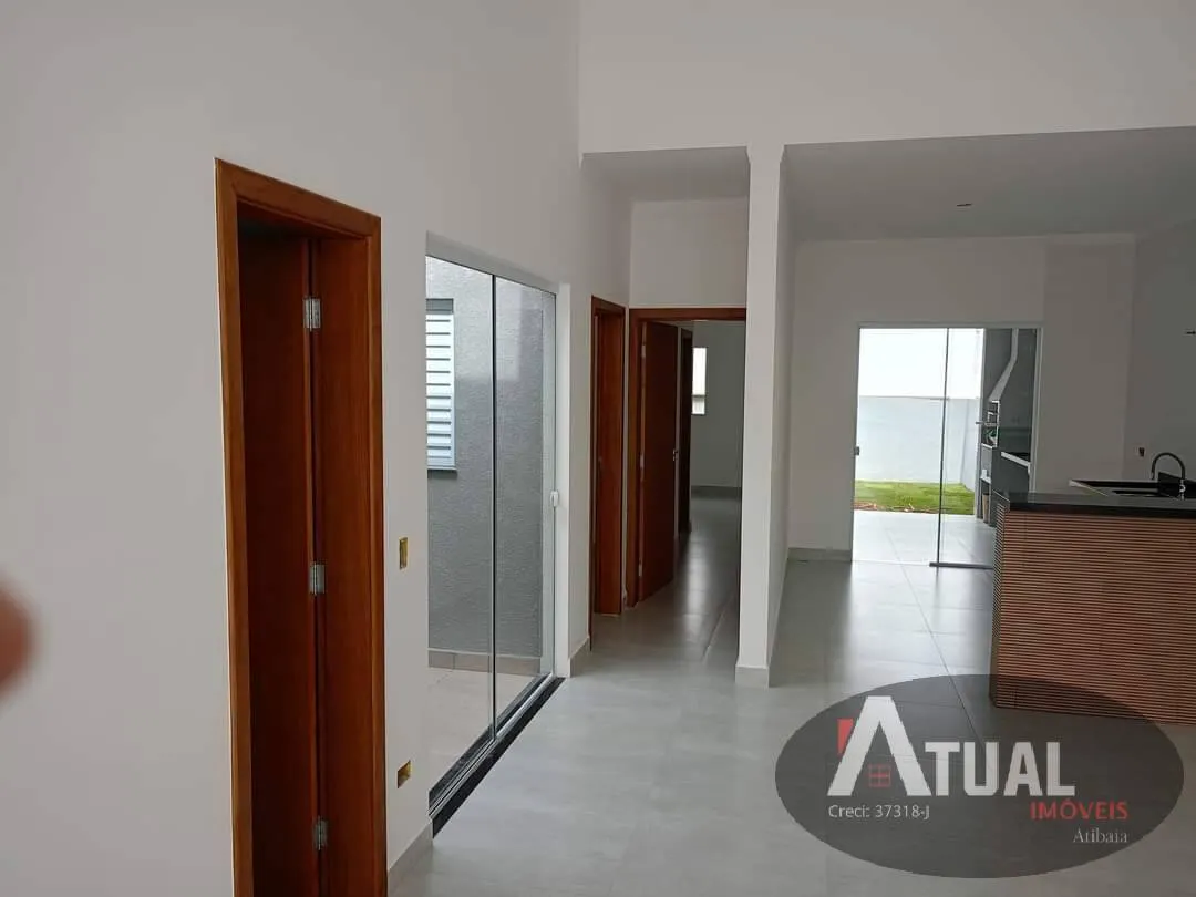 Casa à venda de 170 m² em Atibaia, SP, Brasil