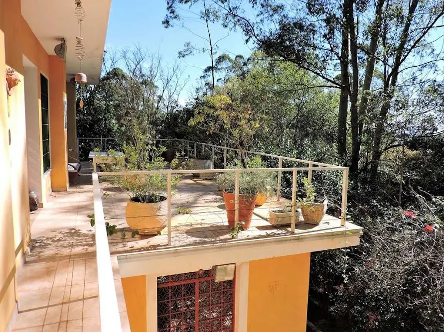Casa à venda de 5.423 m² em Embu das Artes, SP, Brasil