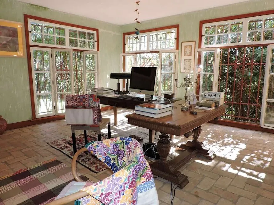 Casa à venda de 5.423 m² em Embu das Artes, SP, Brasil