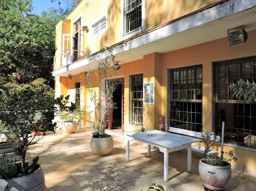 Casa à venda de 5.423 m² em Embu das Artes, SP, Brasil