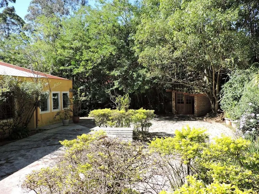 Casa à venda de 5.423 m² em Embu das Artes, SP, Brasil
