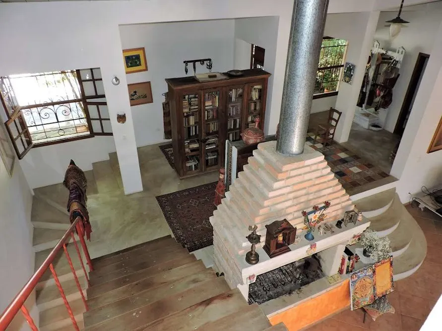 Casa à venda de 5.423 m² em Embu das Artes, SP, Brasil