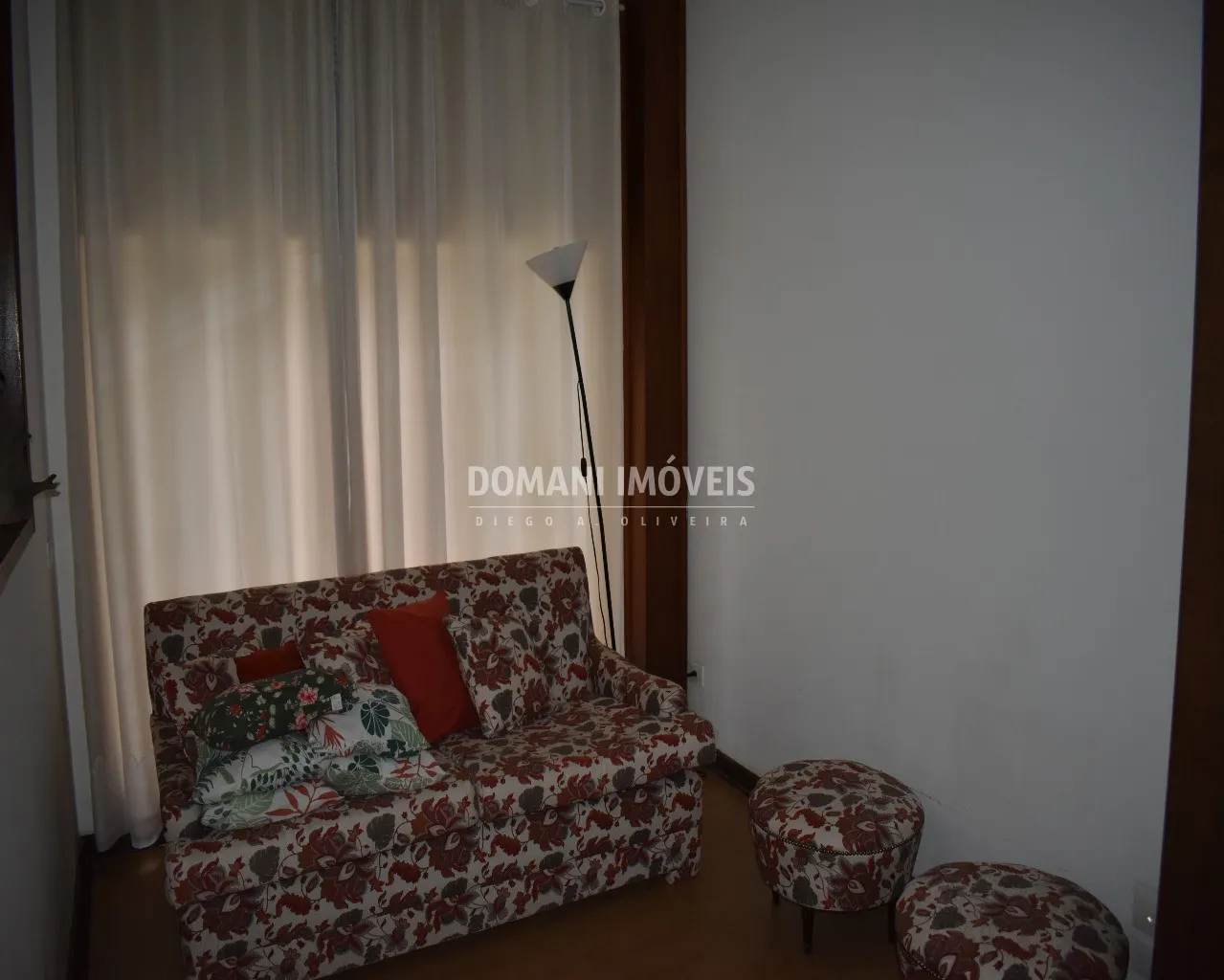 Casa à venda de 1.500 m² em Campos do Jordão, SP, Brasil