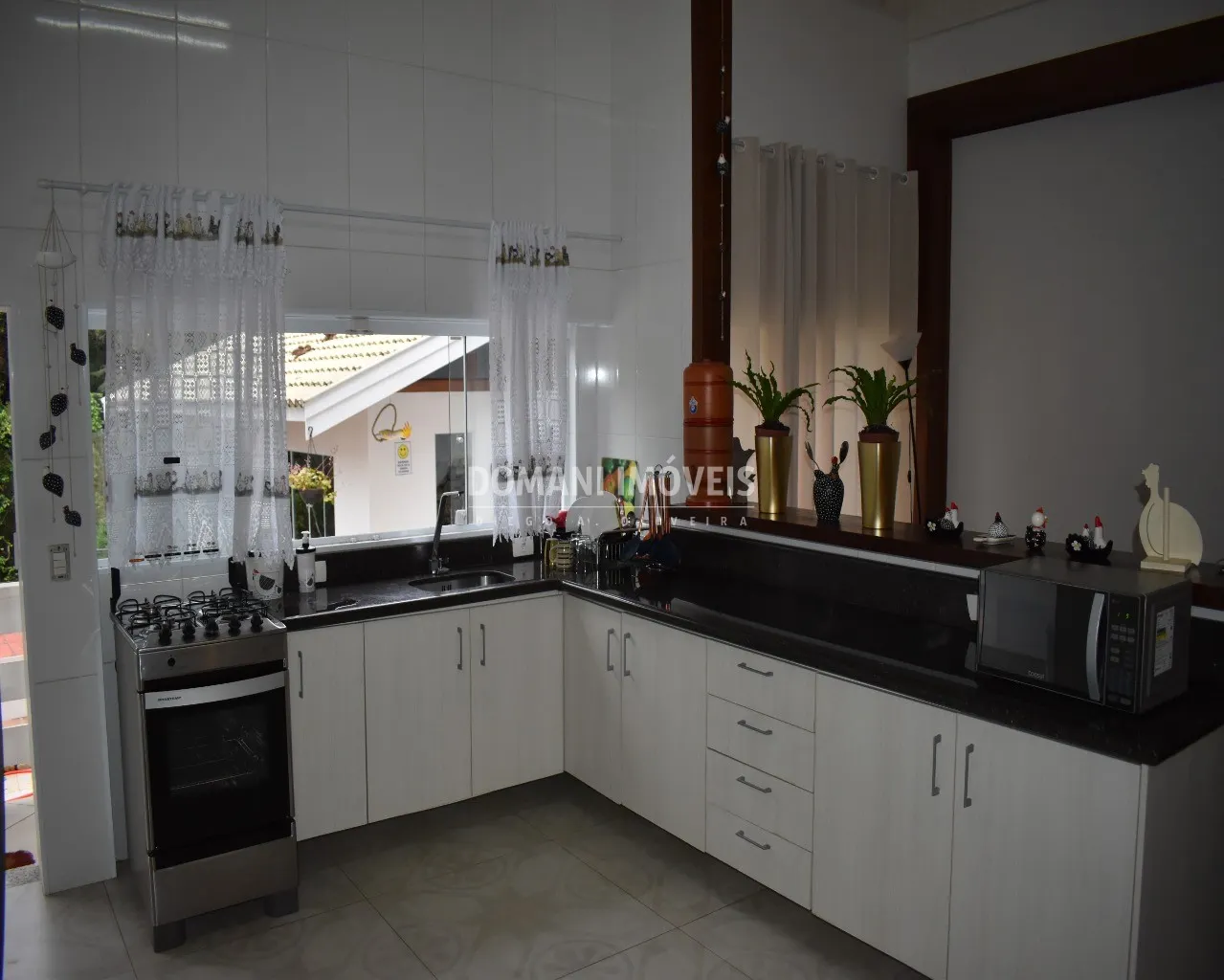 Casa à venda de 1.500 m² em Campos do Jordão, SP, Brasil