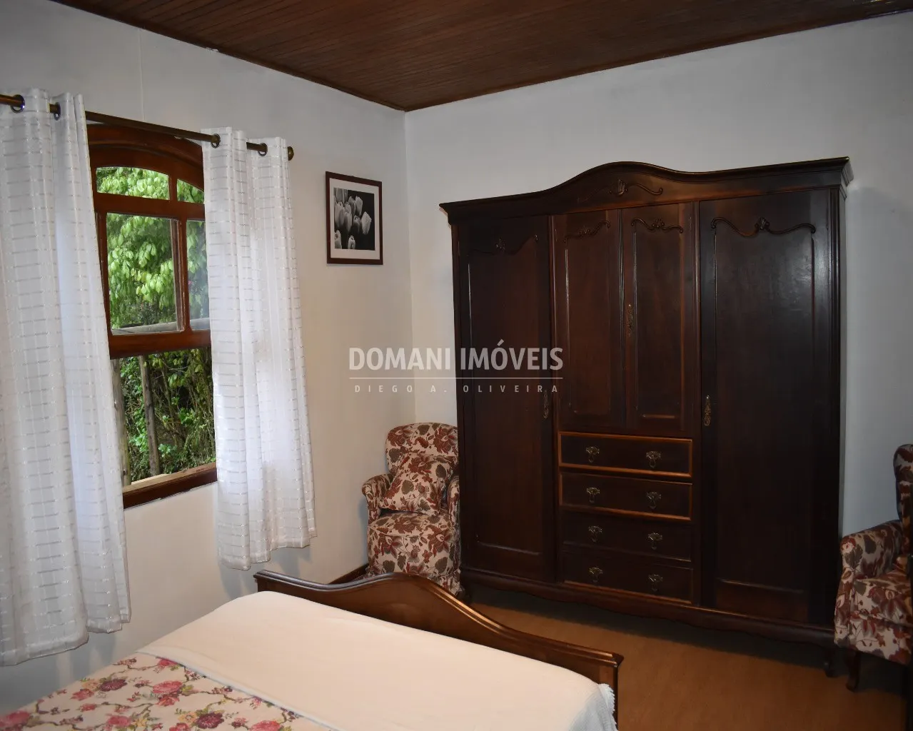 Casa à venda de 1.500 m² em Campos do Jordão, SP, Brasil