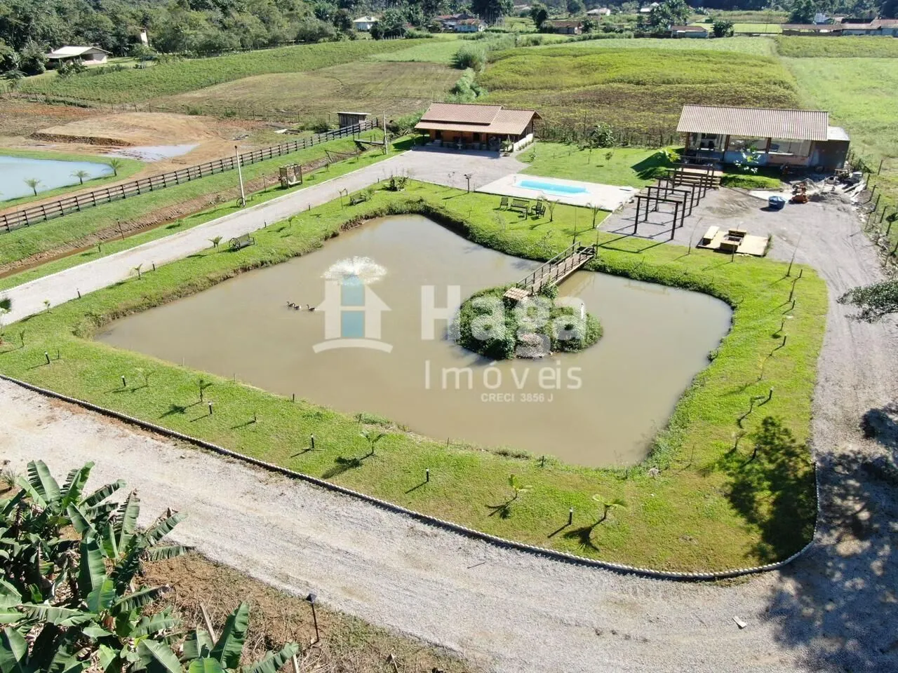 Fazenda à venda de 4.500 m² em Tijucas, SC, Brasil