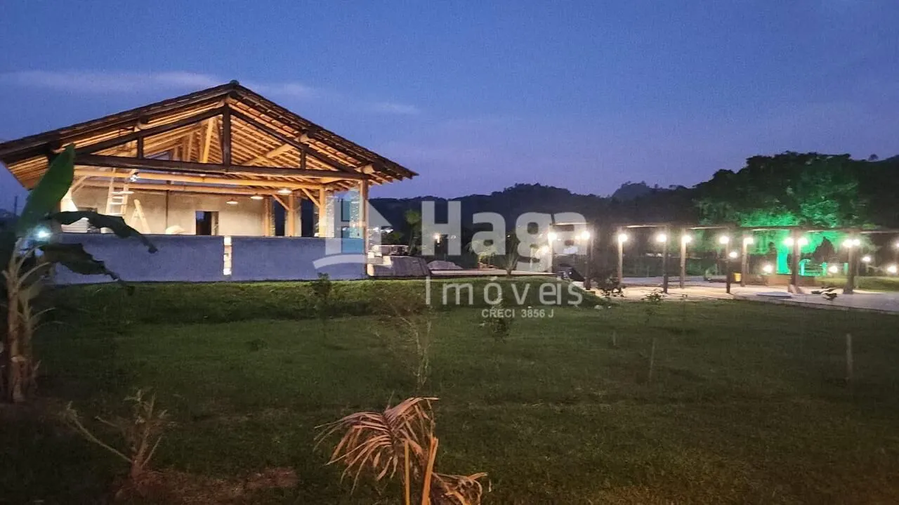 Fazenda à venda de 4.500 m² em Tijucas, SC, Brasil