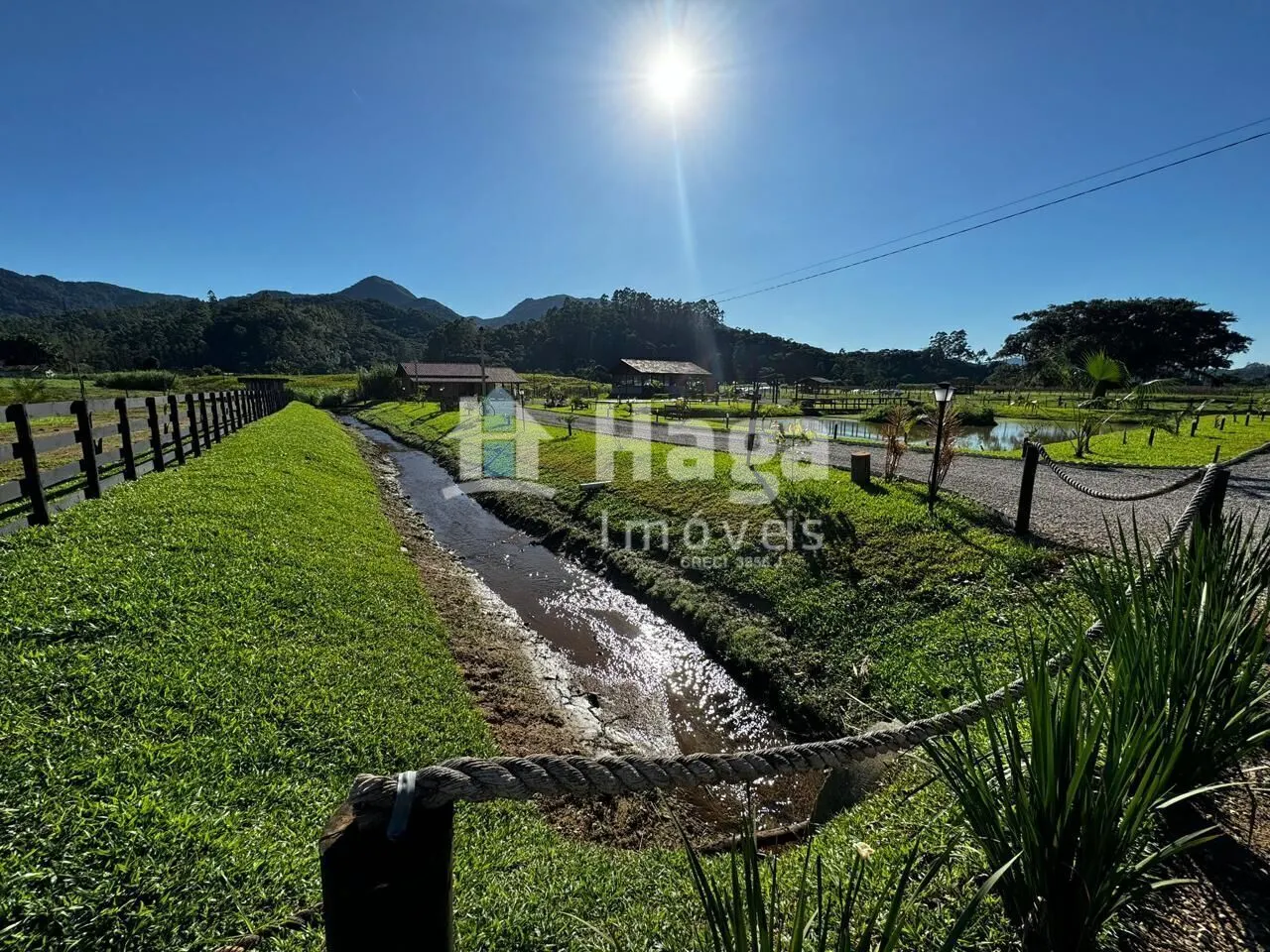 Fazenda à venda de 4.500 m² em Tijucas, SC, Brasil