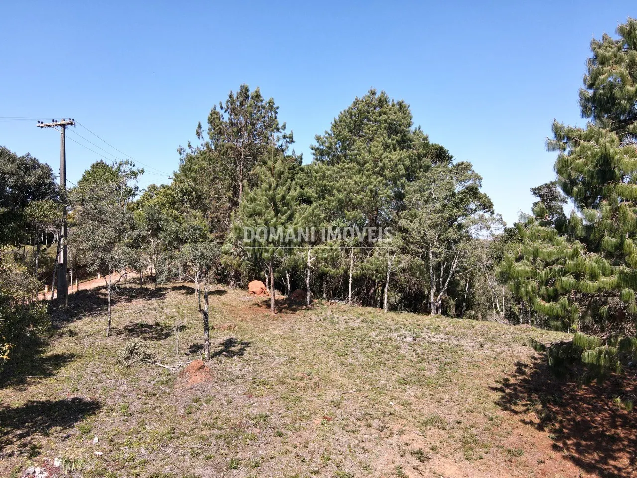 Terreno à venda de 1.680 m² em Campos do Jordão, SP, Brasil