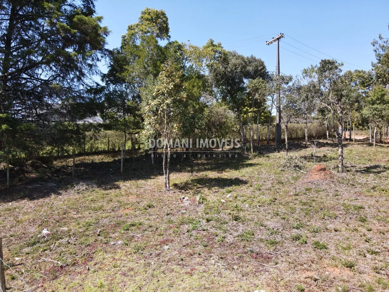 Terreno à venda de 1.680 m² em Campos do Jordão, SP, Brasil