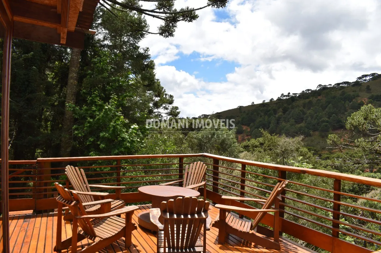 Casa à venda de 1.600 m² em Campos do Jordão, SP, Brasil