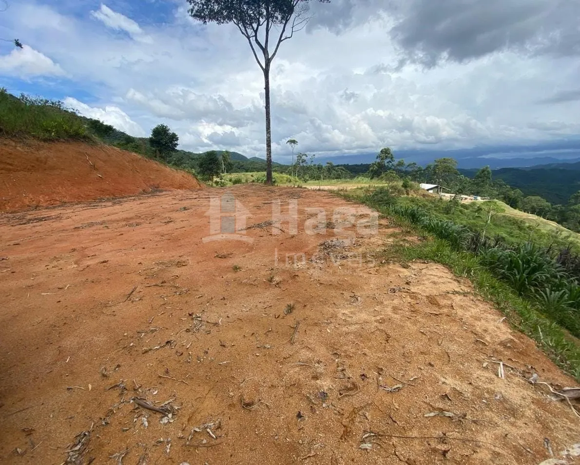 Fazenda à venda de 2.400 m² em Guabiruba, SC, Brasil