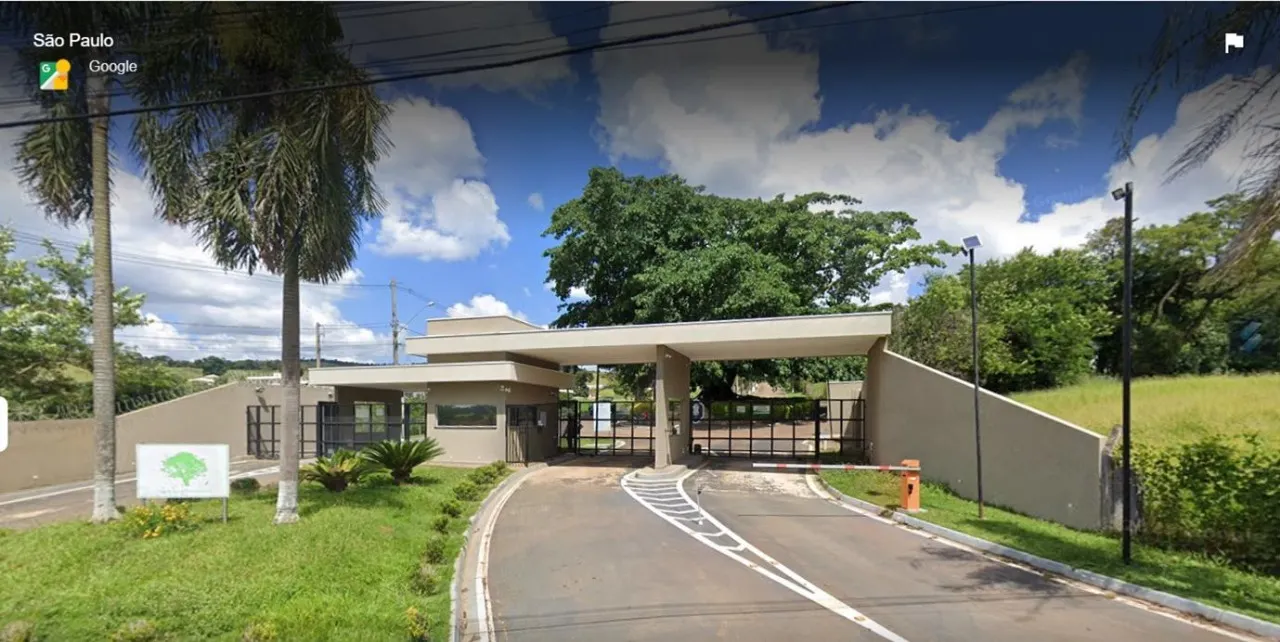 Terreno à venda de 360 m² em Atibaia, SP, Brasil