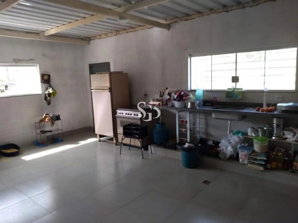 Sítio à venda de 4 ha em Campinas, SP, Brasil