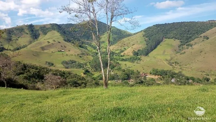 Sítio à venda de 8 ha em São José dos Campos, SP, Brasil