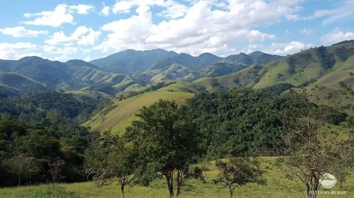Sítio à venda de 8 ha em São José dos Campos, SP, Brasil