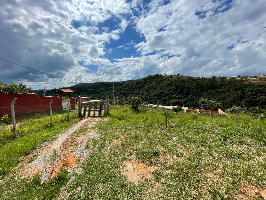 Country home for sale of 3,100 m² in Mairinque, SP, Brazil