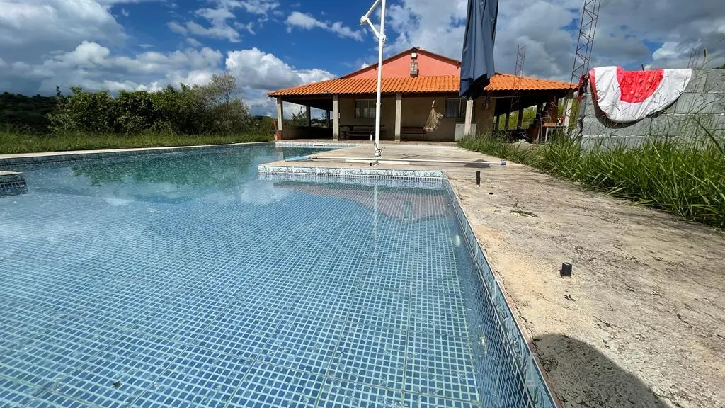 Country home for sale of 3,100 m² in Mairinque, SP, Brazil