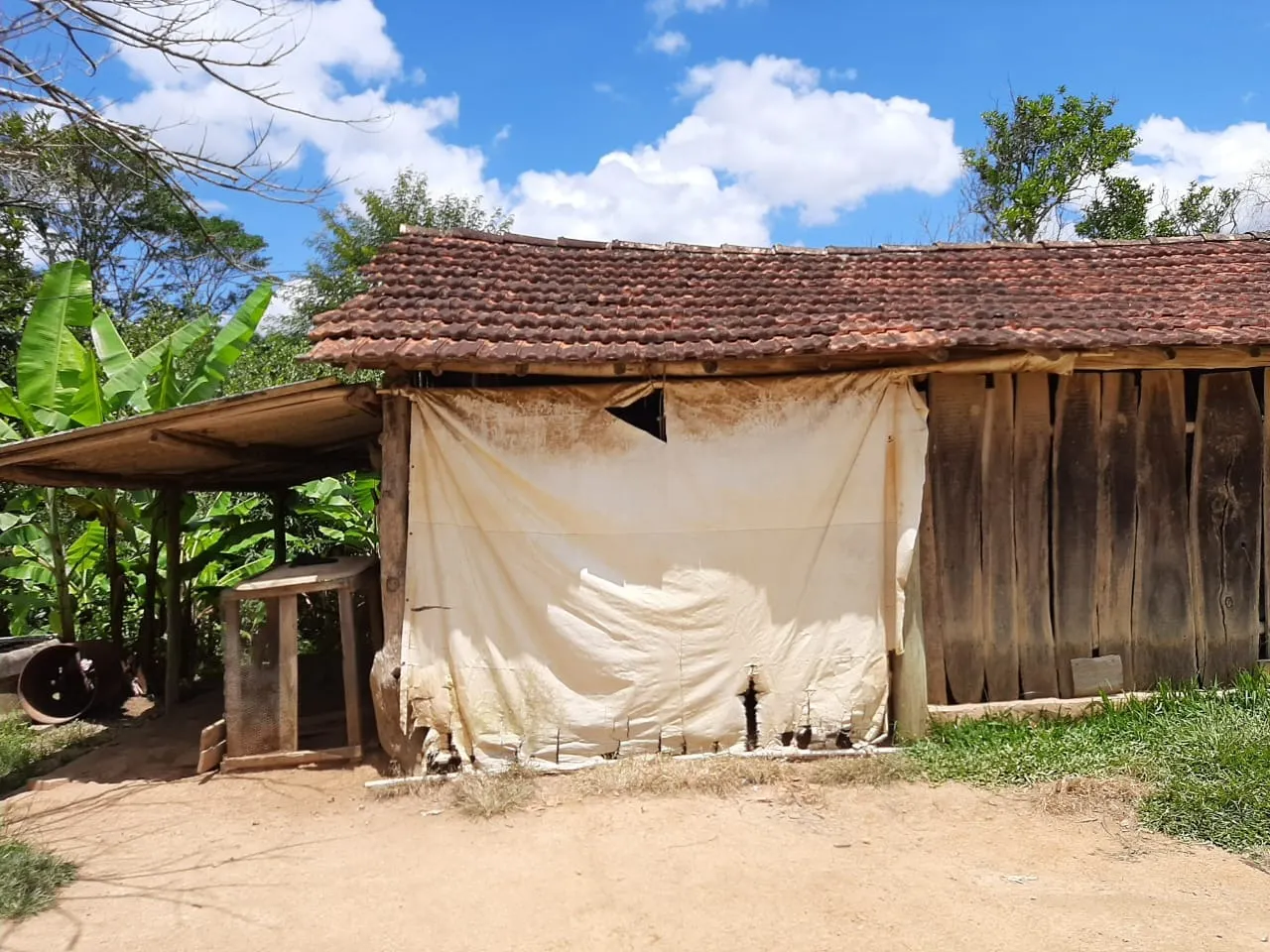 Small farm for sale of 60 acres in São Miguel Arcanjo, SP, Brazil