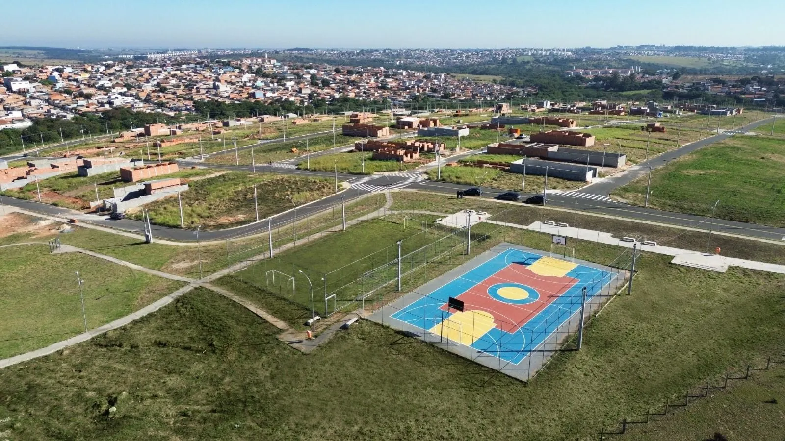 Terreno à venda de 126 m² em Campinas, SP, Brasil