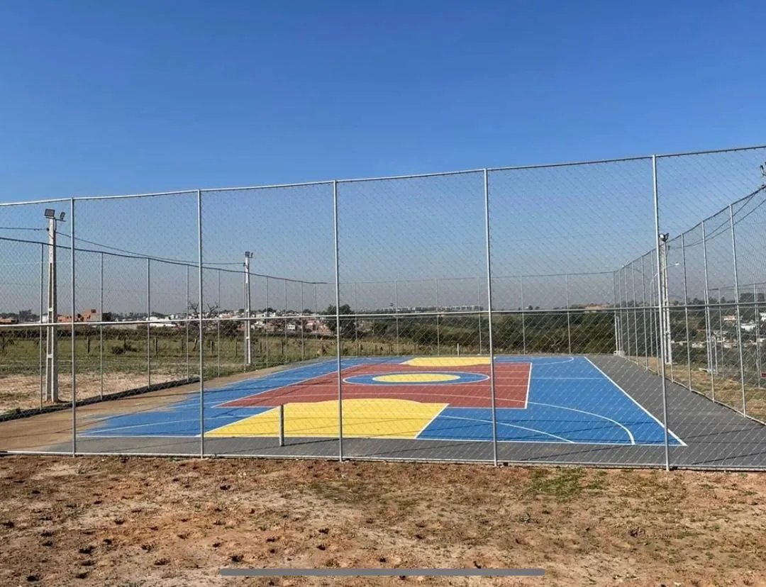 Terreno à venda de 126 m² em Campinas, SP, Brasil