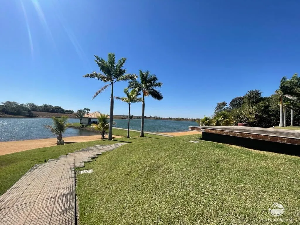 Fazenda à venda de 4.002 ha em São Miguel do Araguaia, GO, Brasil