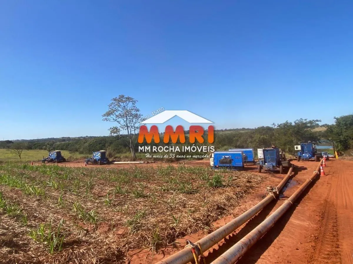 Fazenda à venda de 1.291 ha em Sud Mennucci, SP, Brasil