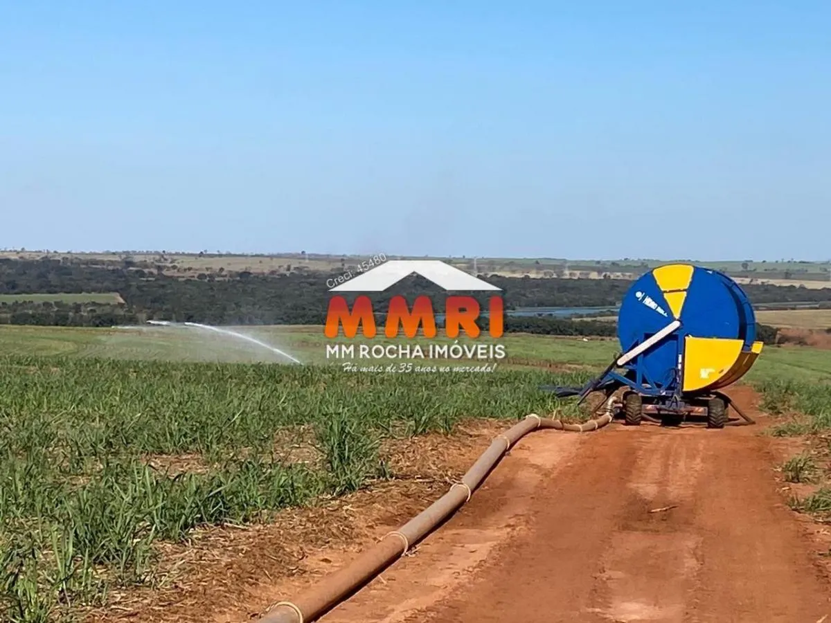 Fazenda à venda de 1.291 ha em Sud Mennucci, SP, Brasil