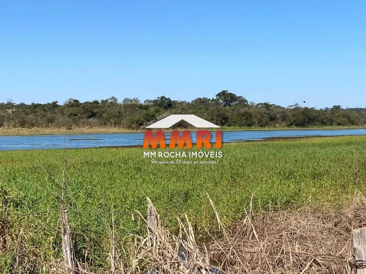 Fazenda à venda de 1.291 ha em Sud Mennucci, SP, Brasil