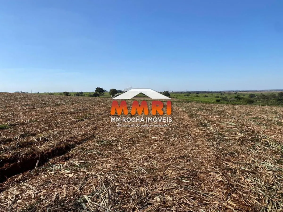 Fazenda à venda de 1.291 ha em Sud Mennucci, SP, Brasil