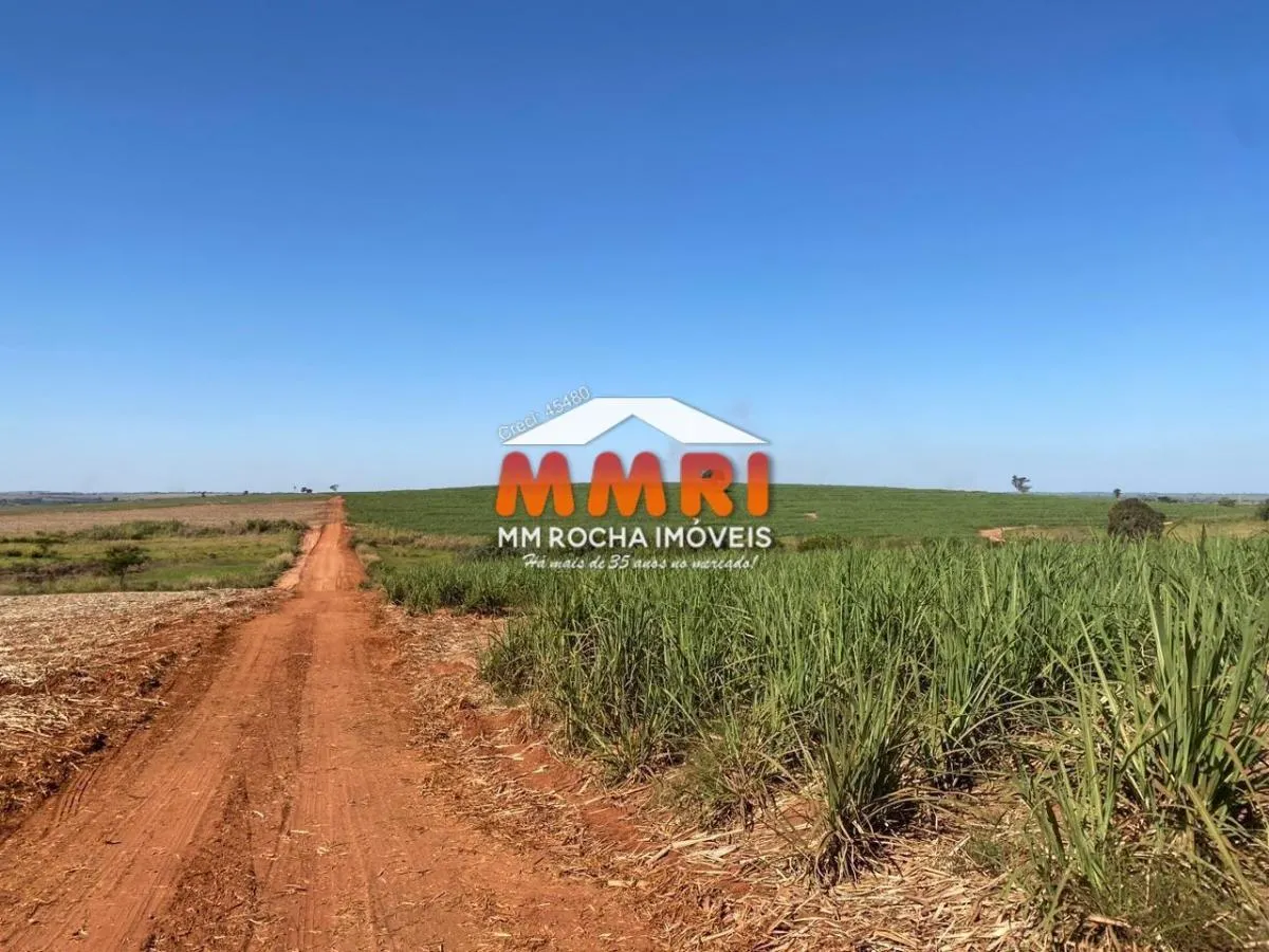 Fazenda à venda de 1.291 ha em Sud Mennucci, SP, Brasil