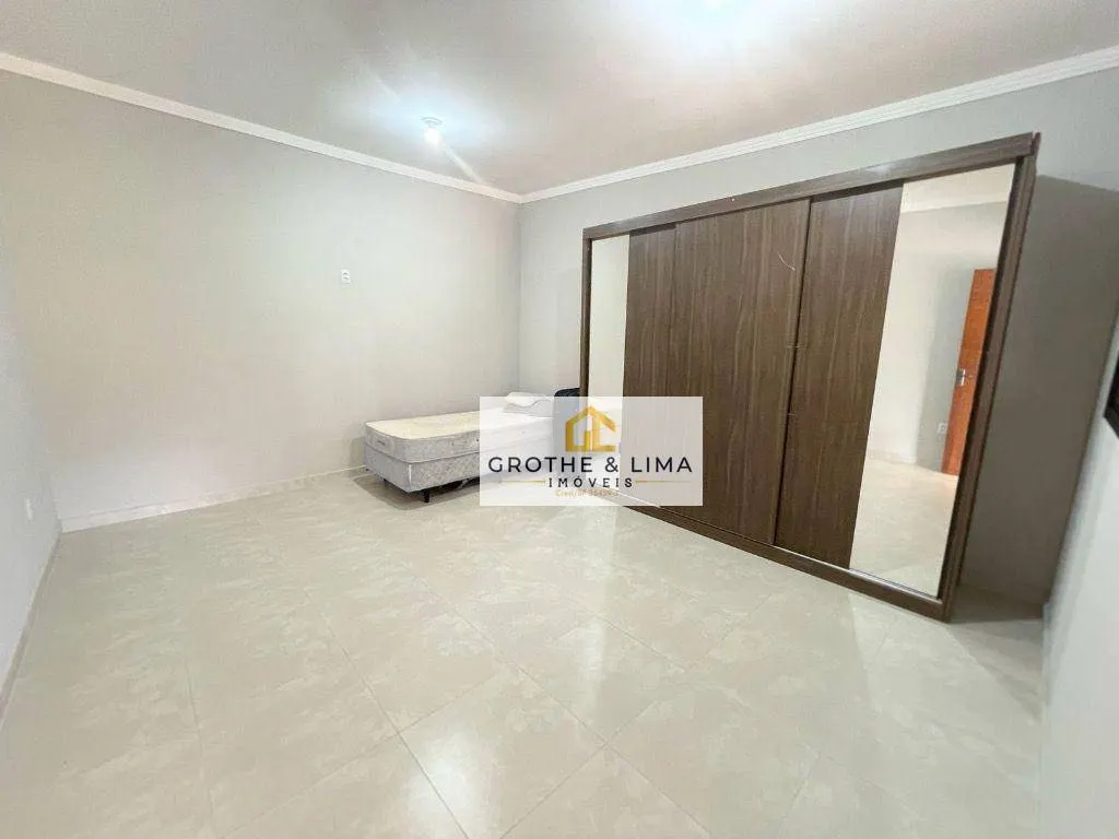 Chácara à venda de 4.000 m² em São José dos Campos, SP, Brasil