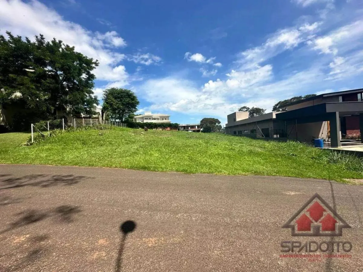 Country home for sale of 1,000 m² in Botucatu, SP, Brazil