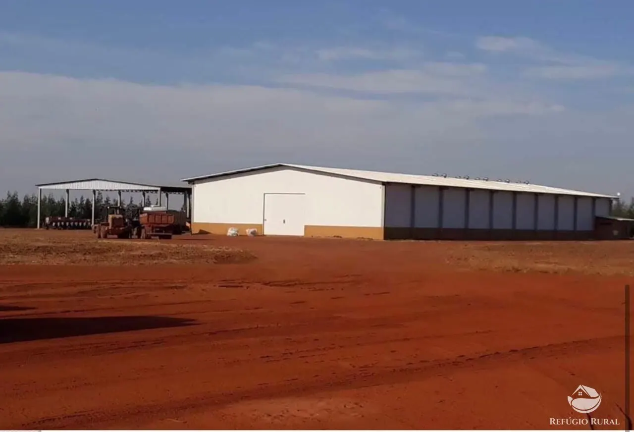 Fazenda à venda de 17.897 ha em Canarana, MT, Brasil
