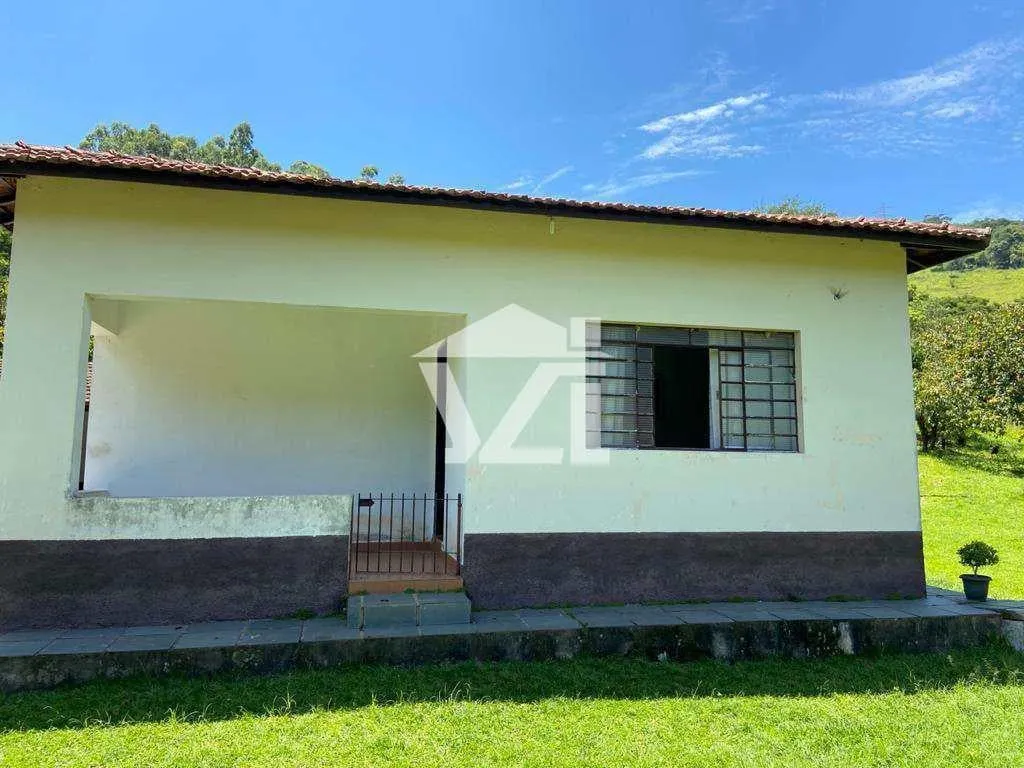 Sítio à venda de 4 ha em Mogi das Cruzes, SP, Brasil