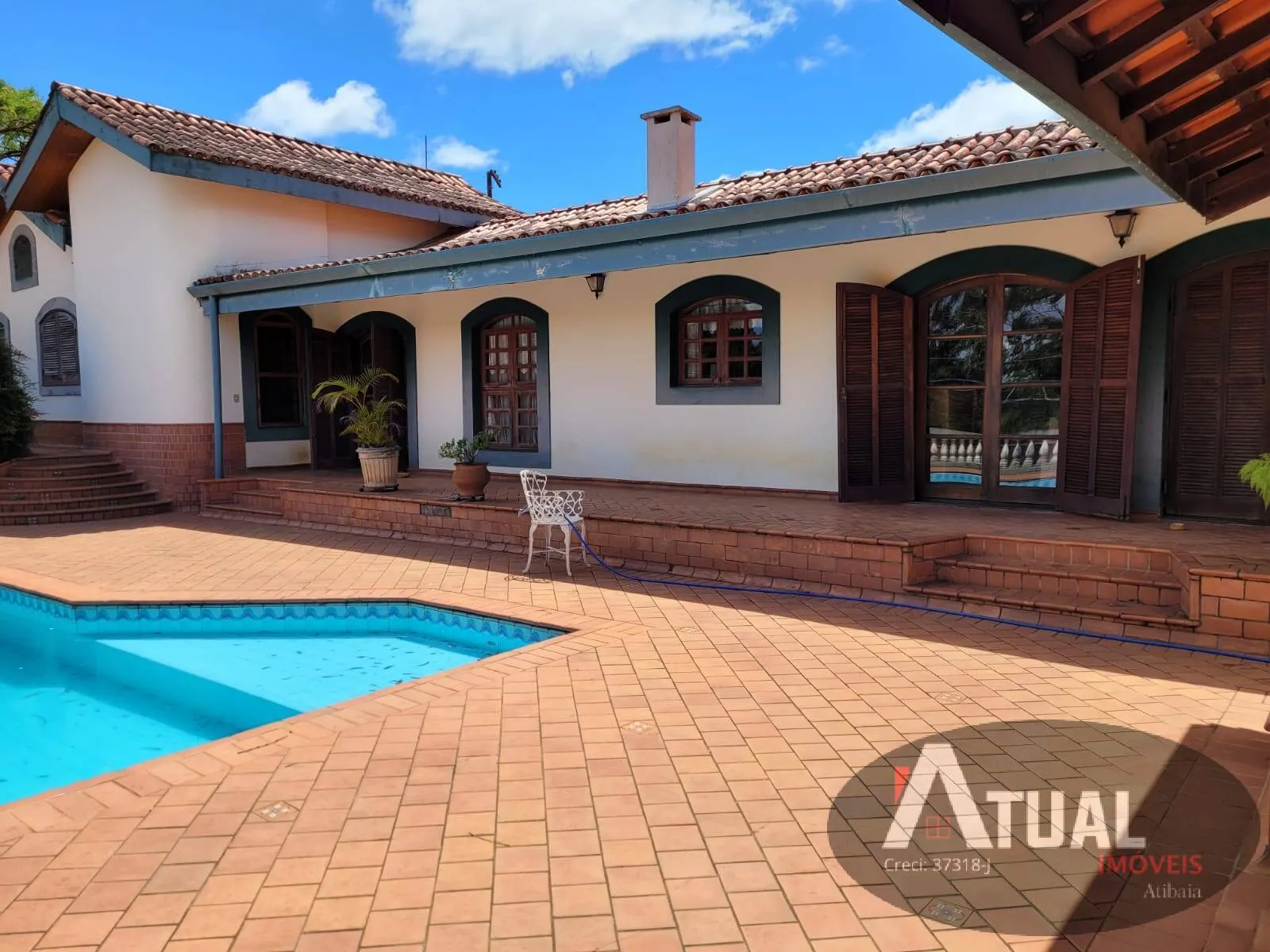 Casa à venda de 2.000 m² em Bragança Paulista, SP, Brasil