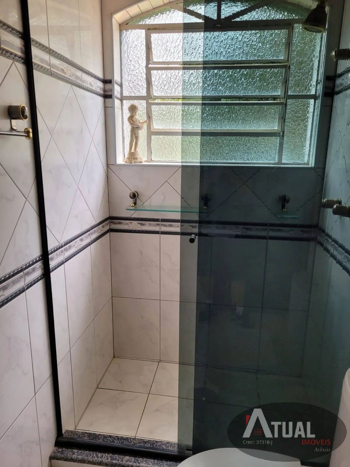 Casa à venda de 2.000 m² em Bragança Paulista, SP, Brasil
