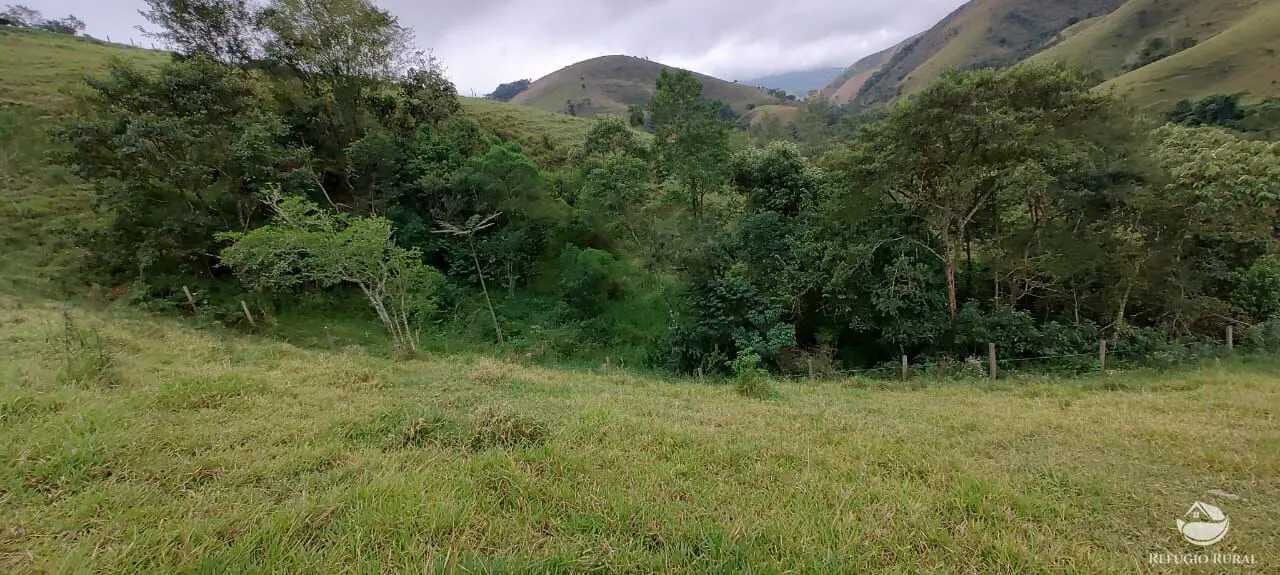 Chácara à venda de 3 ha em São José dos Campos, SP, Brasil