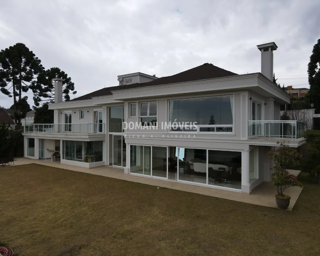 House for sale of 1,760 m² in Campos do Jordão, SP, Brazil