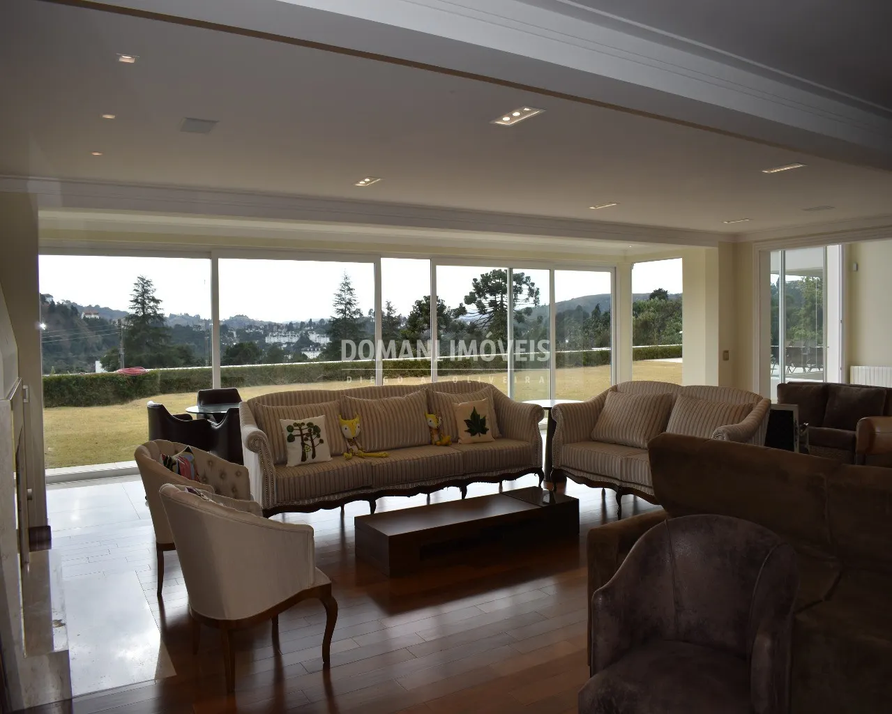 House for sale of 1,760 m² in Campos do Jordão, SP, Brazil
