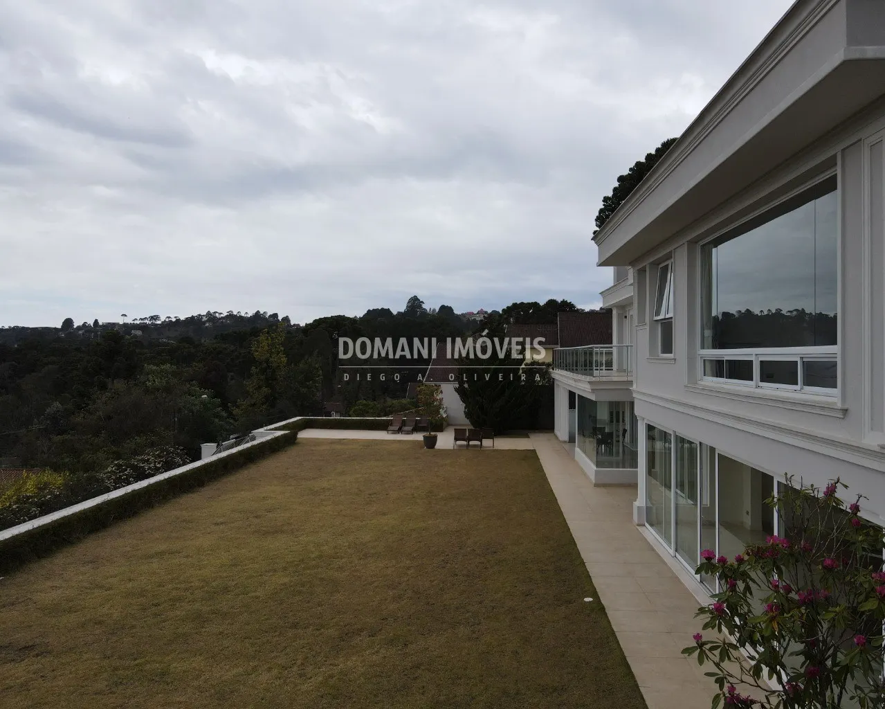 House for sale of 1,760 m² in Campos do Jordão, SP, Brazil