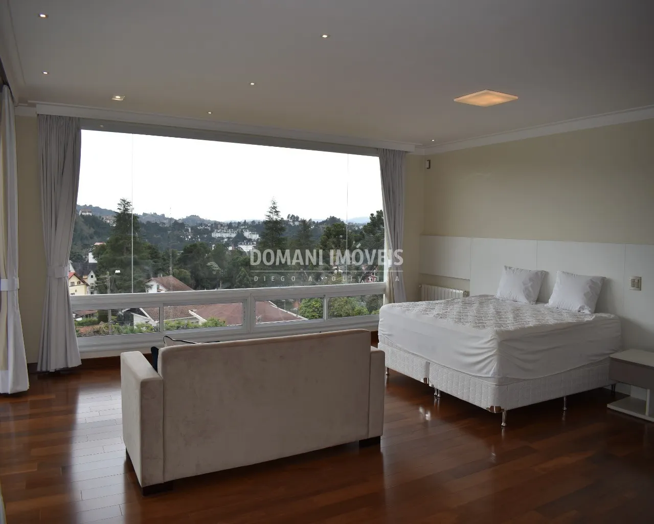 House for sale of 1,760 m² in Campos do Jordão, SP, Brazil