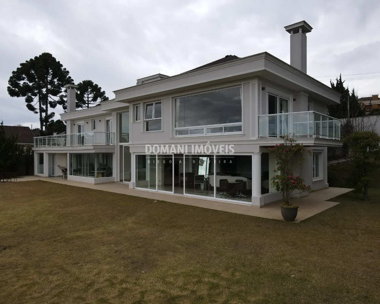 House for sale of 1,760 m² in Campos do Jordão, SP, Brazil